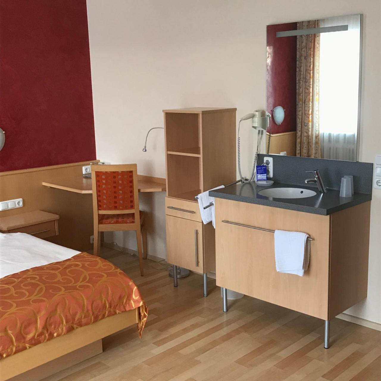 Berg-Cafe Hotel Kempten Eksteriør billede